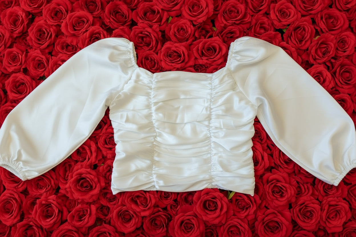 WHITE OFF SHOULDER TOP