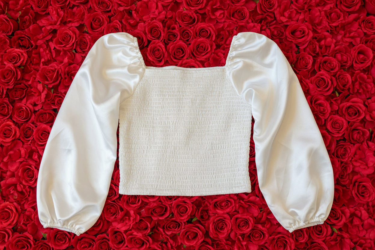 WHITE OFF SHOULDER TOP