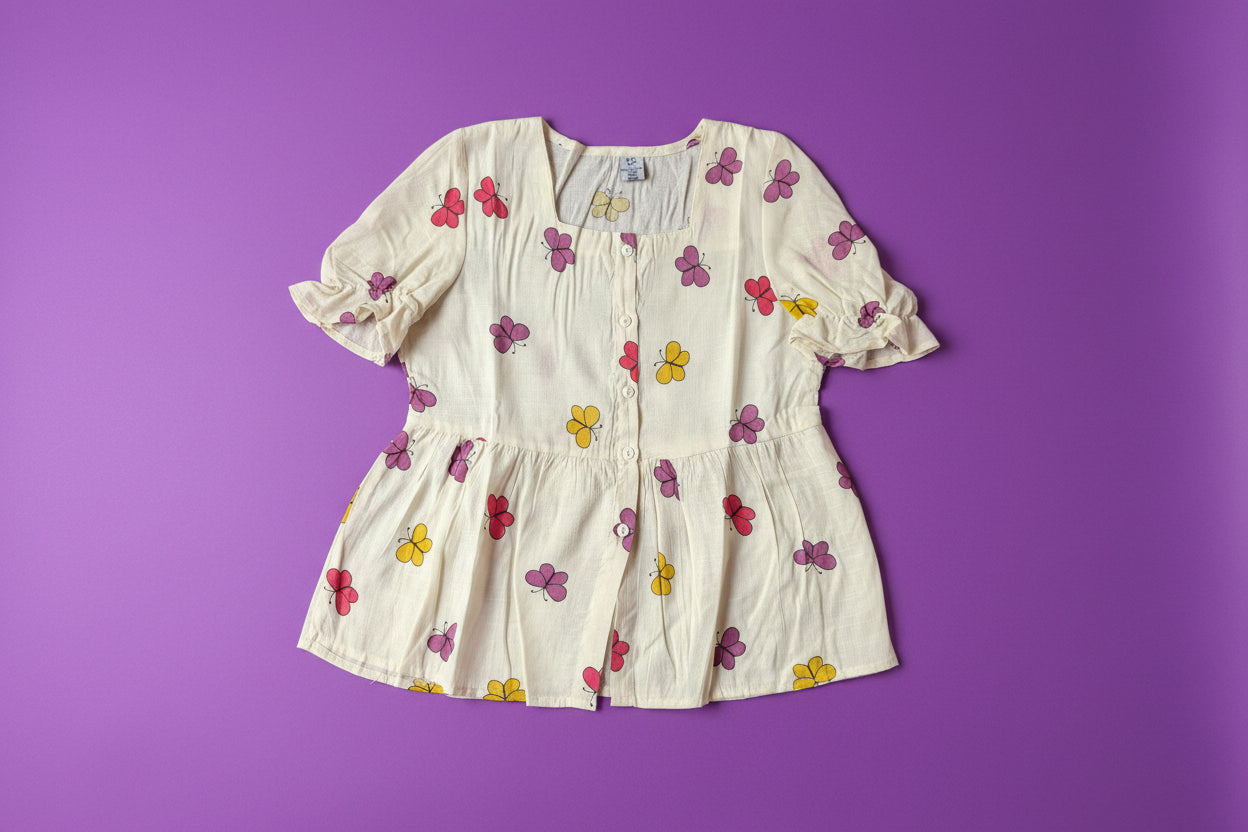 SHORT FRILL SLEEVES TOP