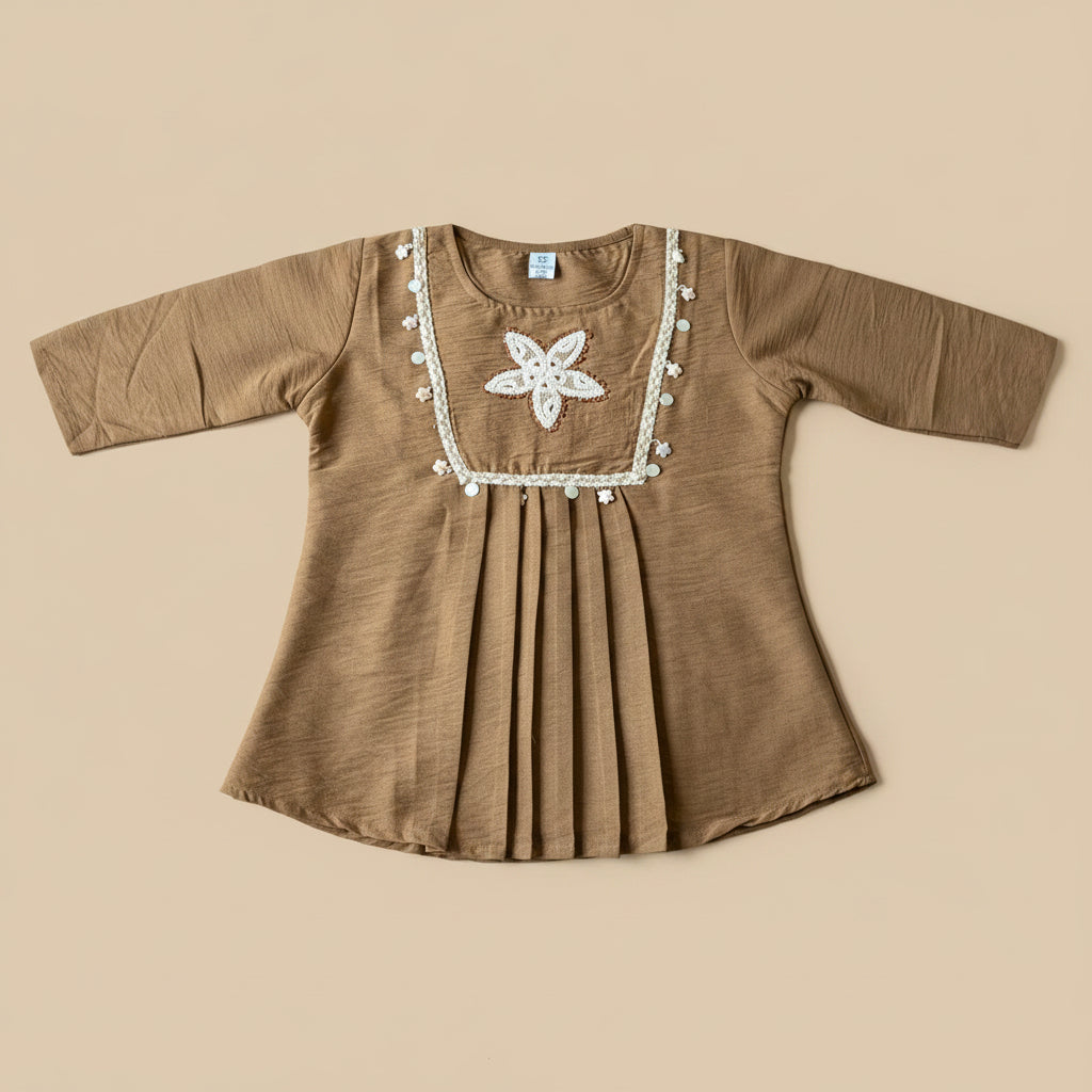 BROWN YOKE TOP