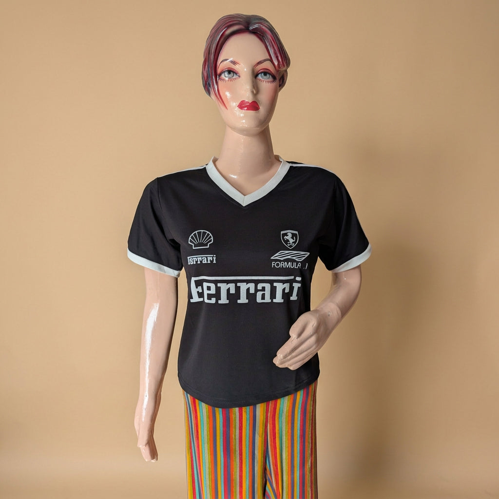 V-neck T-Shirt-Black